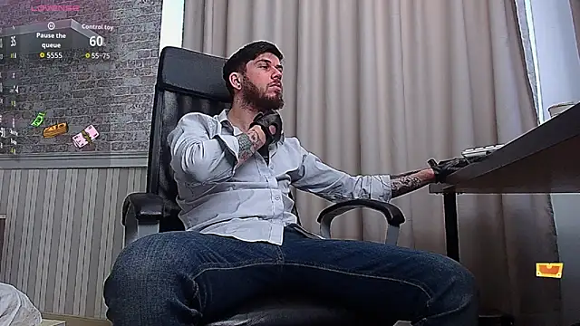 JonahShaw online show from February 5, 6:42 am