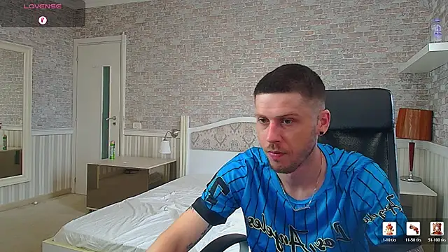 JonahShaw online show from June 23, 4:17 am