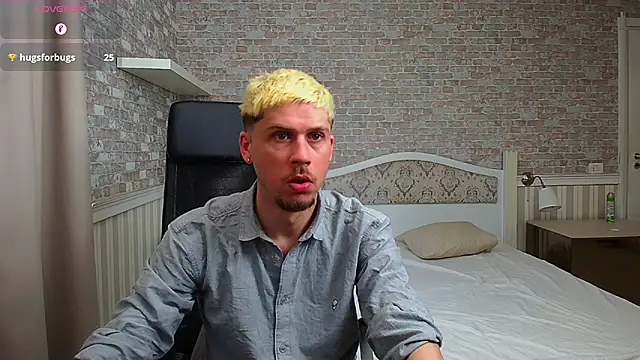 JonahShaw online show from May 10, 4:47 am