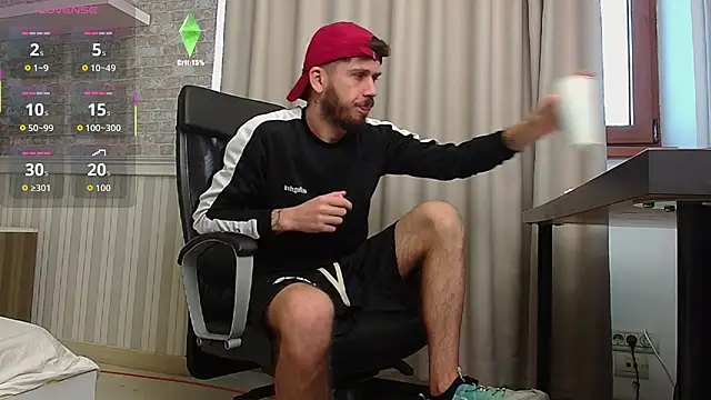 Snapshot of JonahShaw chatting on September 18, 4:25 am JonahShaw online show from September 18, 4:25 am