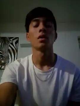 LUISSLEONN0958 online show from November 27, 12:42 pm