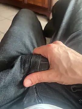 piacentino69 online show from March 12, 3:31 pm