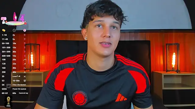 Leo Savage  online show from June 15, 4:37 am