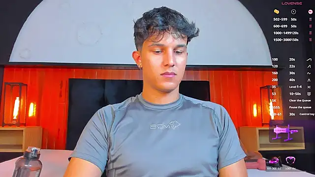 Leo Savage  online show from April 22, 4:08 am