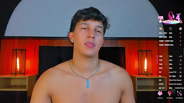 Leo Savage  online show from June 22, 4:19 am