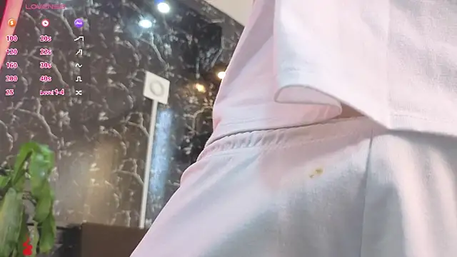 Alexander ferre online show from April 25, 1:41 pm