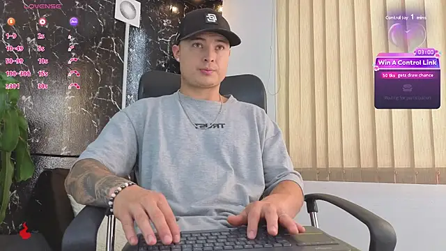 Alexander ferre online show from April 18, 1:34 pm