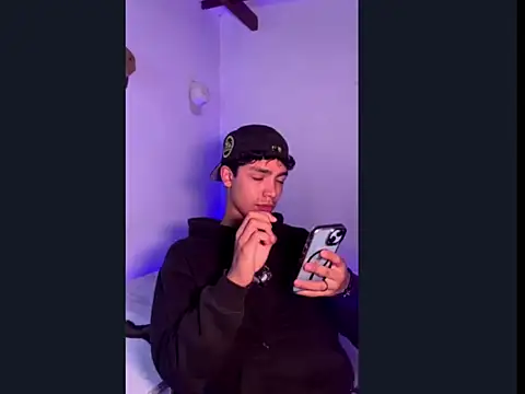 Andrew twink18s online show from February 19, 4:42 am