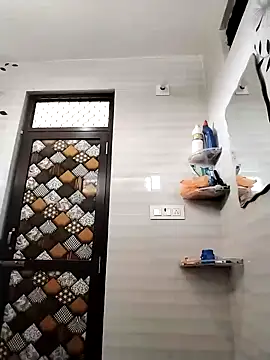 soft hearted online show from April 18, 9:11 am