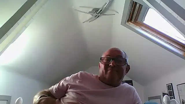 Snapshot of naughtygrandad1 chatting on September 8, 5:12 pm naughtygrandad1 online show from September 8, 5:12 pm