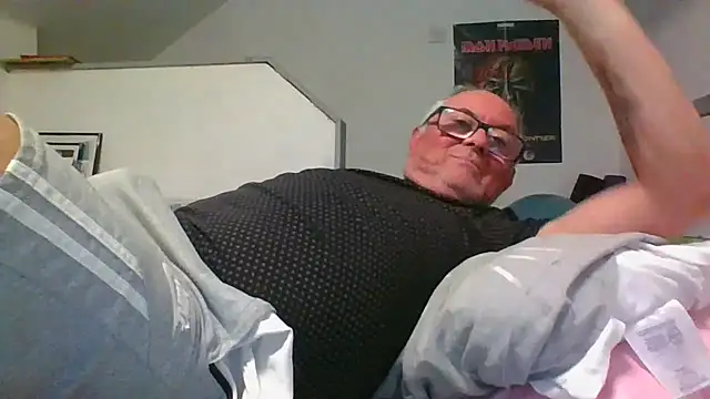 naughtygrandad1 online show from May 9, 5:58 pm
