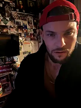 Snapshot of Mexxwell69 chatting on October 9, 10:47 pm Mexxwell69 online show from October 9, 10:47 pm