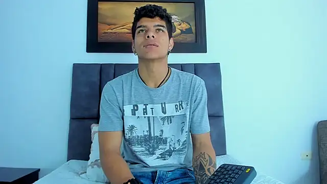 wyatt 3 online show from February 23, 12:51 pm