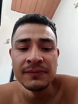 Snapshot of hoteder chatting on October 26, 3:14 pm hoteder online show from October 26, 3:14 pm