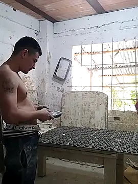 Snapshot of hoteder chatting on October 28, 3:36 pm hoteder online show from October 28, 3:36 pm