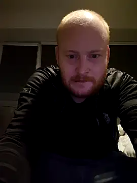 svenni2525 online show from November 20, 1:05 am