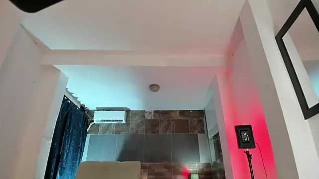 angel hasss online show from November 8, 2:59 am