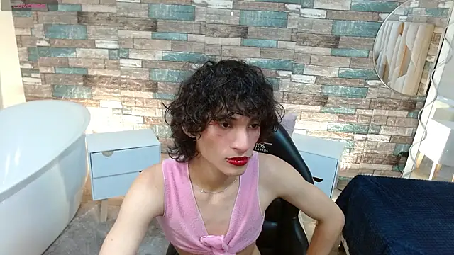 Snapshot of Chipi_tay chatting on September 26, 2:37 pm Chipi tay online show from September 26, 2:37 pm