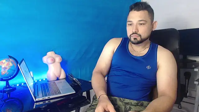 Felipe Quiroz1 online show from September 12, 1:33 pm