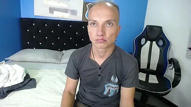 DaddyPoweer online show from October 22, 10:35 pm