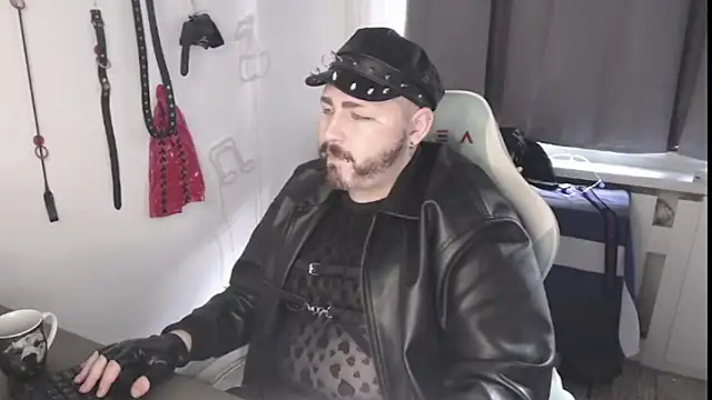 FabianKinky online show from October 29, 9:45 am