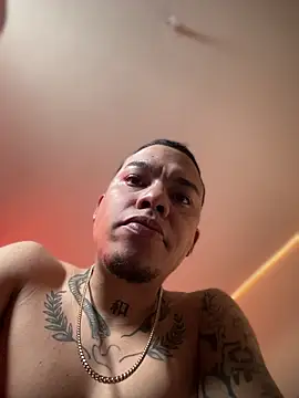 AlphaMasterXxx online show from February 22, 6:09 pm