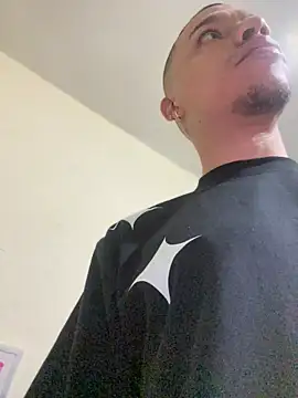 Snapshot of AlphaMasterXxx chatting on October 12, 10:59 pm AlphaMasterXxx online show from October 12, 10:59 pm