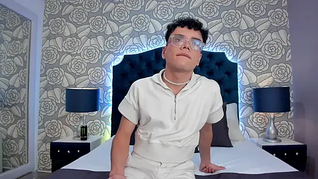 RichardParkk online show from September 12, 2:44 am