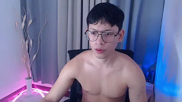 pinkcock froi2305 online show from April 2, 5:27 am