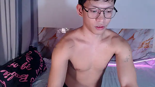 pinkcock froi2305 online show from May 2, 2:47 am