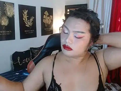 TSbrianaHugeCock online show from November 19, 5:18 am