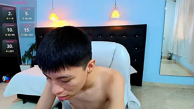 Abraham horny18 online show from September 12, 8:42 pm