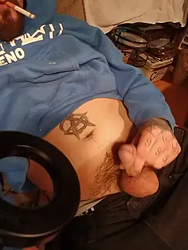 Macrhizz online show from January 11, 9:02 am