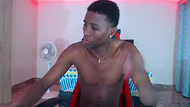 hotblacks07 online show from September 22, 11:21 am