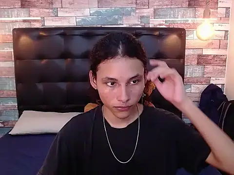 Andrew Landry online show from September 11, 6:07 pm