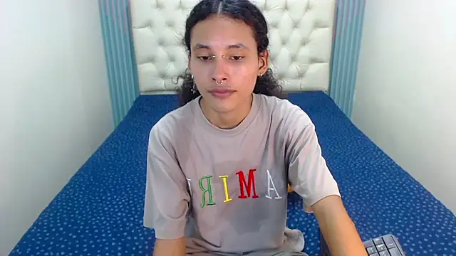 Andrew Landry online show from October 13, 2:34 pm