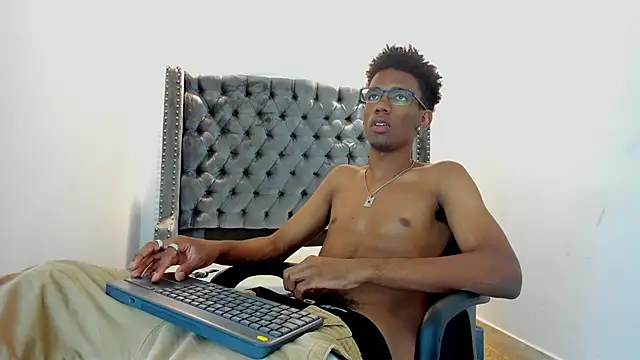 nero reyd online show from October 15, 7:32 pm