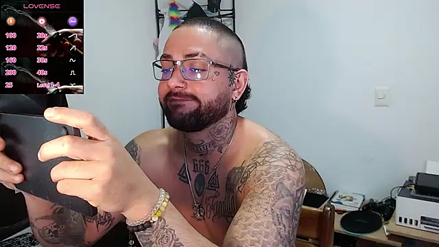 nicolastorres99 online show from January 12, 3:21 am