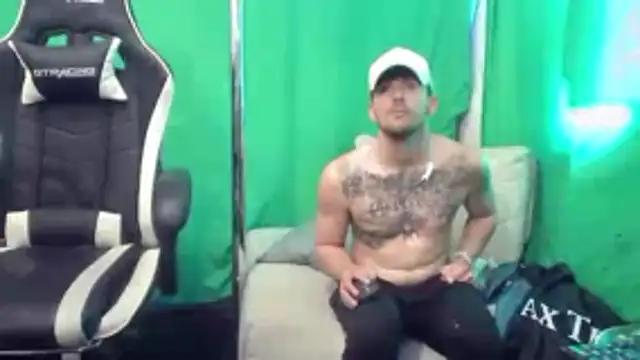 Robbin Bnks online show from November 18, 2:54 pm