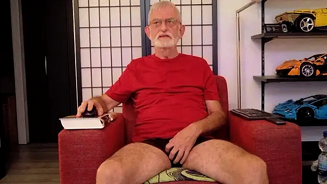 ewaldwillems99 online show from October 22, 6:54 pm