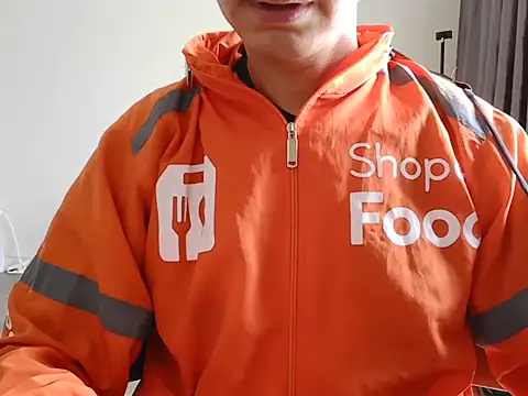 leanhtung123 online show from April 13, 8:04 am