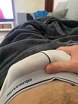 albe2809 online show from March 11, 8:32 am