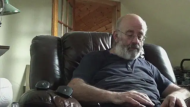 janzer13 online show from October 20, 1:48 pm