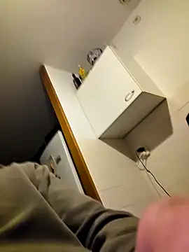 Rikkiebi21jaar online show from November 20, 5:07 am