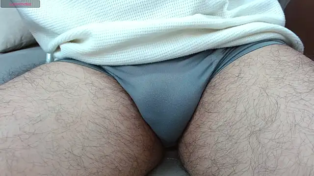 Snapshot of __Damian___ chatting on October 27, 1:30 am   Damian    online show from October 27, 1:30 am