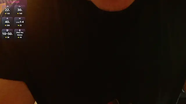 Snapshot of Lancelot_19 chatting on October 3, 5:12 am Lancelot 19 online show from October 3, 5:12 am