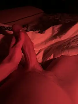 Thonybm online show from November 18, 9:06 pm