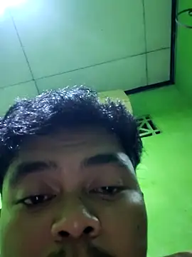 bagasFreedom online show from February 13, 7:30 pm