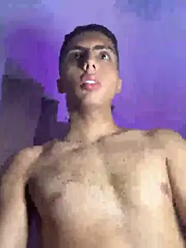 Snapshot of Mister_Obsession chatting on October 16, 7:11 pm Mister Obsession online show from October 16, 7:11 pm