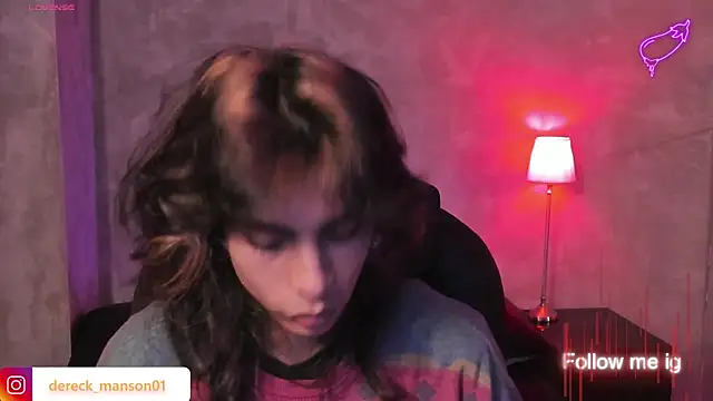 Dereck Manson online show from November 18, 1:04 pm